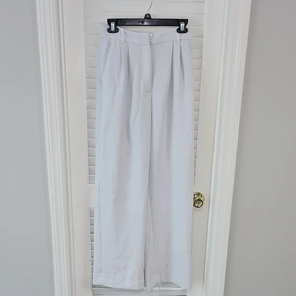 Abercrombie & Fitch White Wide-Leg Pants - Picture 1 of 2
